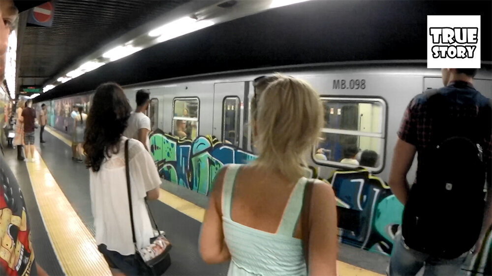 Италия - Как выглядит Рим в двух станциях метро от центра? (отзыв)