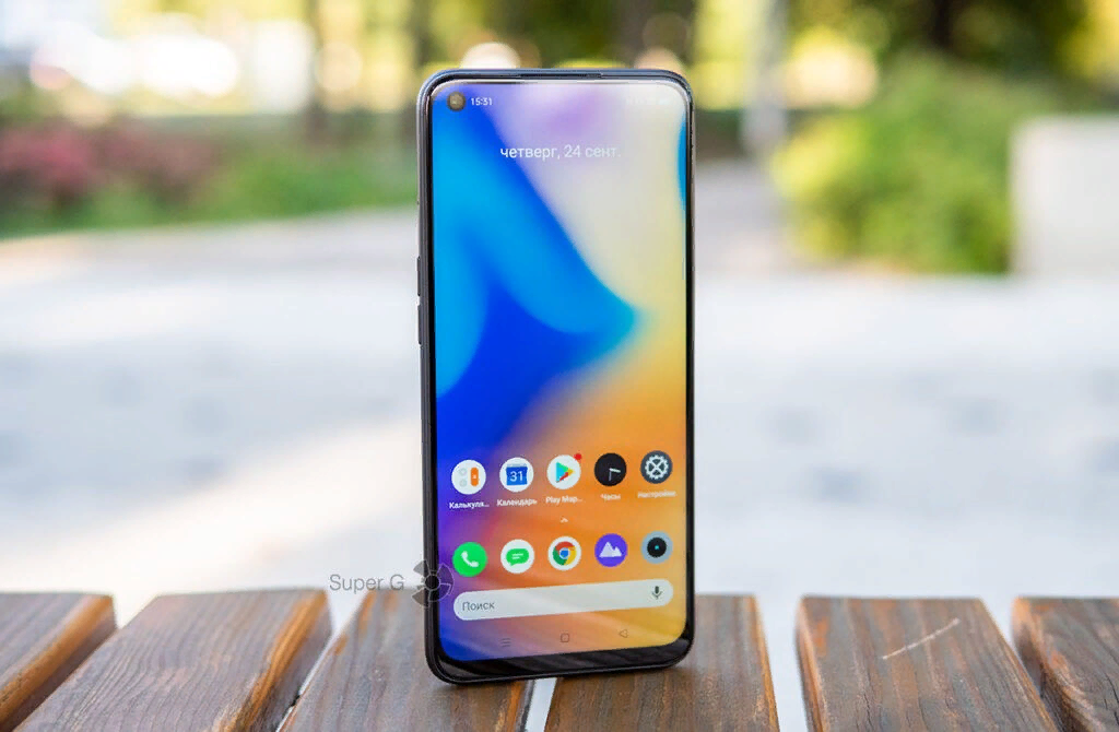 Топовый Realme, который выбивает Xiaomi из колеи лучших бюджетников: 90ГЦ дисплей, 6/128ГБ и NFC2