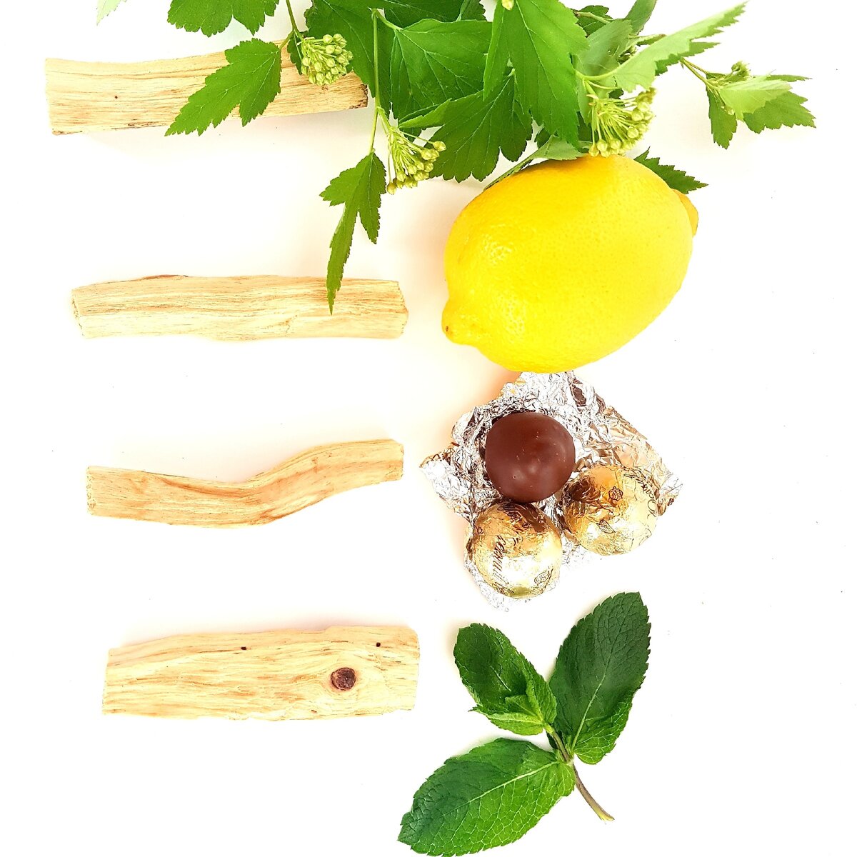 Чем пахнет мало пало санто? Оттенки аромата...