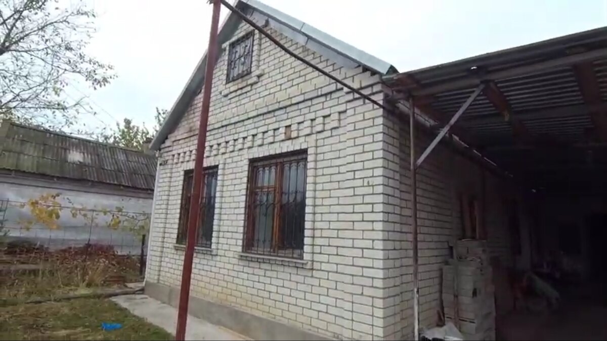 Вот она, наша саманная хата)