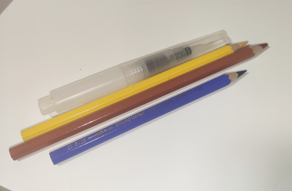 Вотербраш  и акварельные карандаши - лучшие друзья художника!