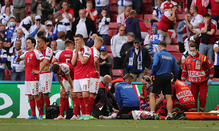 Понадобился даже массаж сердца, там использовали дефибриллятор.