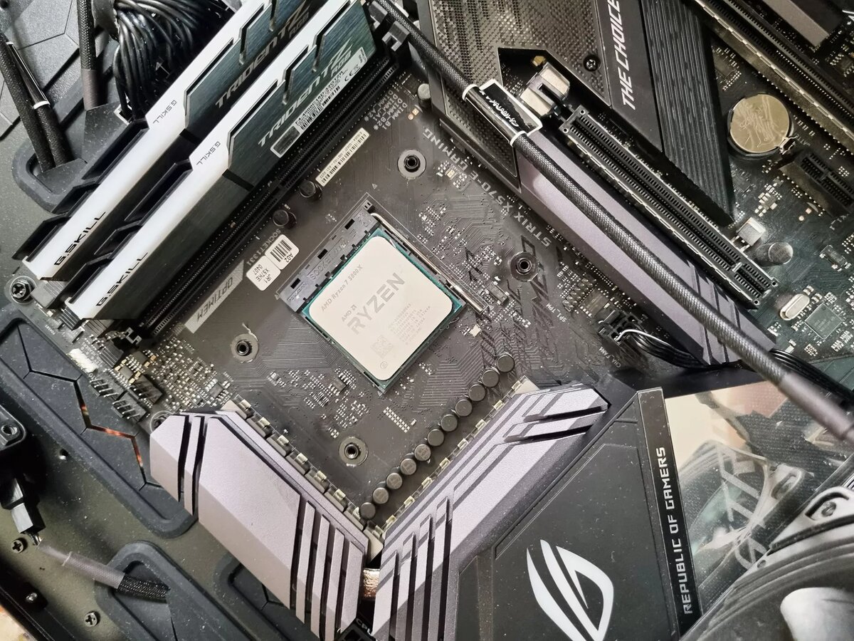 Be quiet silent loop 2 360mm. Be quiet! silent loop 2 360mm комплектация. Corsair h100i v2. Система водяного охлаждения corsair h100i. Be quiet silent loop 2.