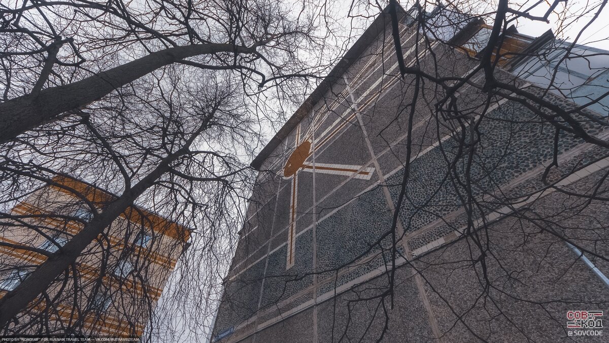 Оформление торца пятиэтажного панельного дома по адресу ул. Терешковой, 18