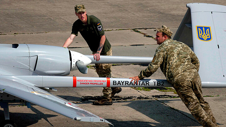 ЗА ПОСТАВКИ УКРАИНЕ БЕСПИЛОТНИКОВ ЗАПРЕЩЁН ВВОЗ ТУРЕЦКИХ МАНДАРИНОВ. РОСПОТРЕБНАДЗОР ВНОВЬ НАЧАЛ ПРИНОСИТЬ ПОЛЬЗУ. ФОТО: YULII ZOZULIAUKRINFORM / GLOBALLOOKPRESS 