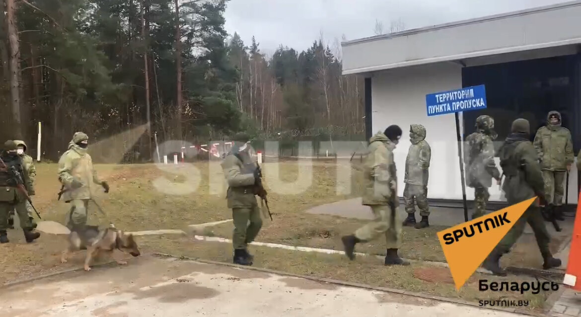 Белорусские пограничники усилили режим. Фото СПУТНИК