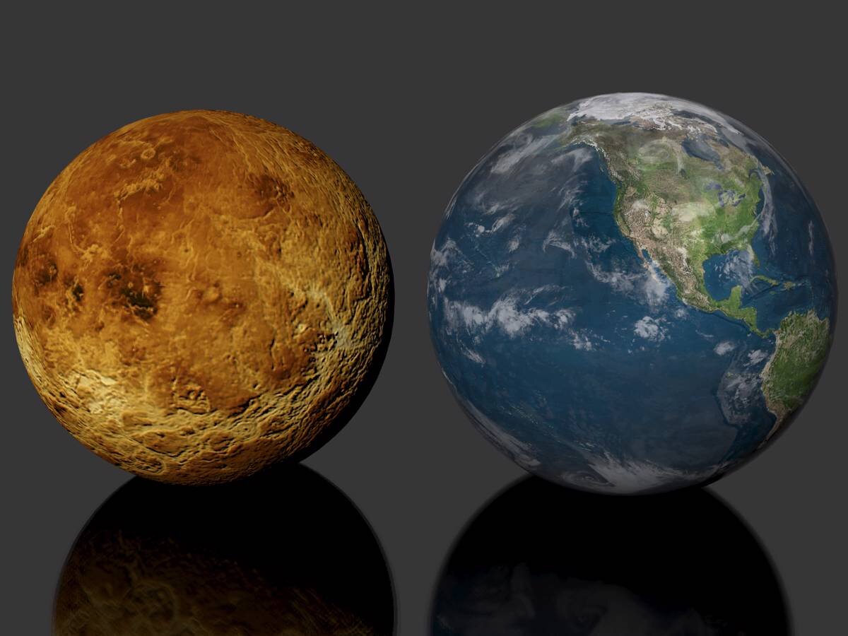 Венера и Земля в сравнении. Яндекс