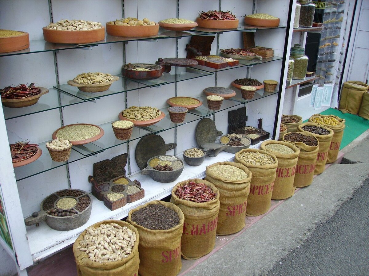 Лавка специй в еврейском квартале. Фото автора.