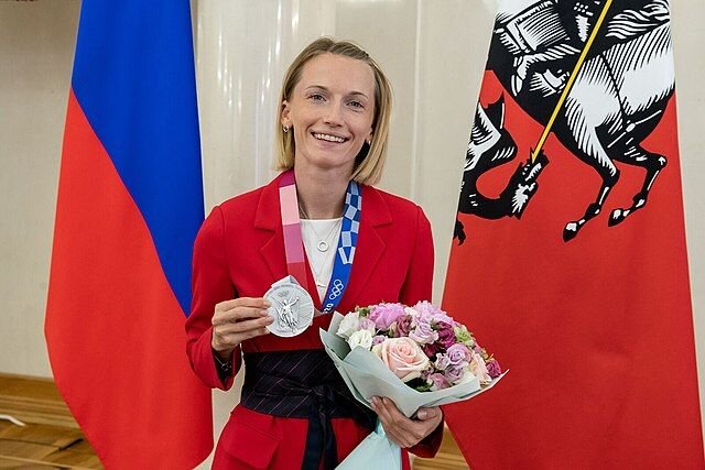    Кто такая Анжелика Сидорова, побившая рекорд Исинбаевой в прыжках с шестом?