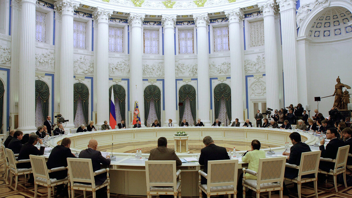    Совет при президенте РФ по содействию развитию институтов гражданского общества и правам человека© РИА Новости . Владимир Родионов