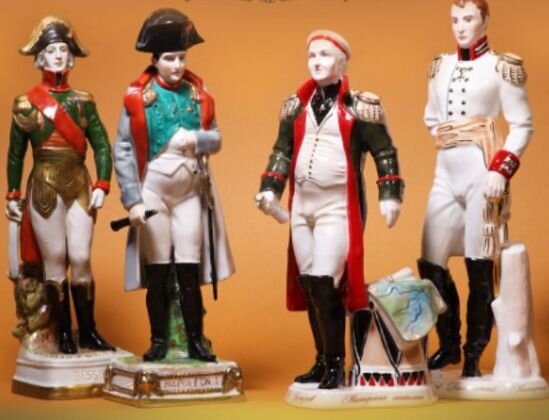    Экспонаты выставки военно-исторической миниатюры «1812: две армии» Музей истории города Обнинска