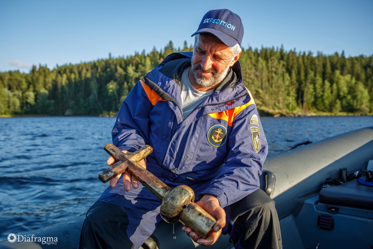    Дайверы попали в закрытую каюту на затонувшем в Ладоге корабледайвинг клуб подводного плавания "Диво"
