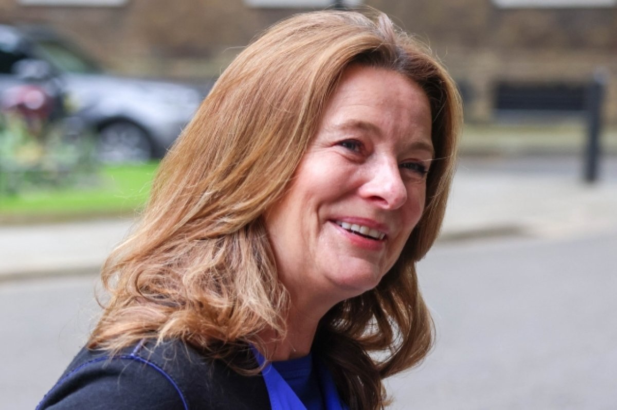    Министр образования Великобритании выругалась матом во время интервью