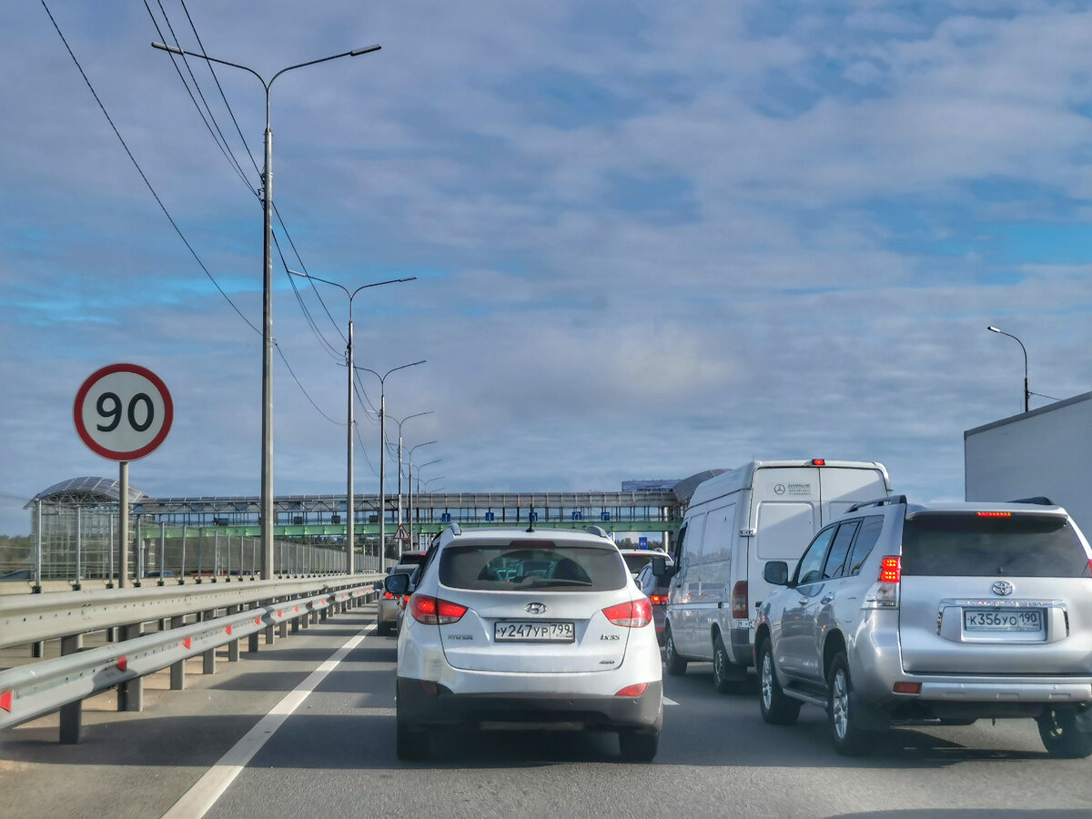 Утренняя дачная пробка на Ярославке