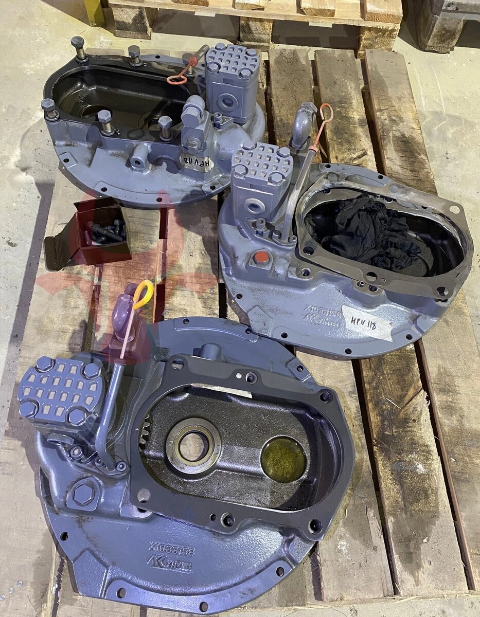 Корпус с редуктором от гидравлического насоса HPV118