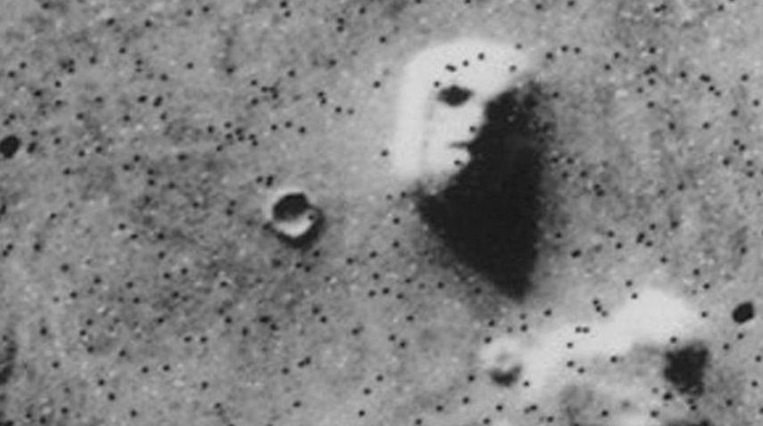 Снимок «Лица на Марсе», сделанный «Викингом-1». Фото: NASA