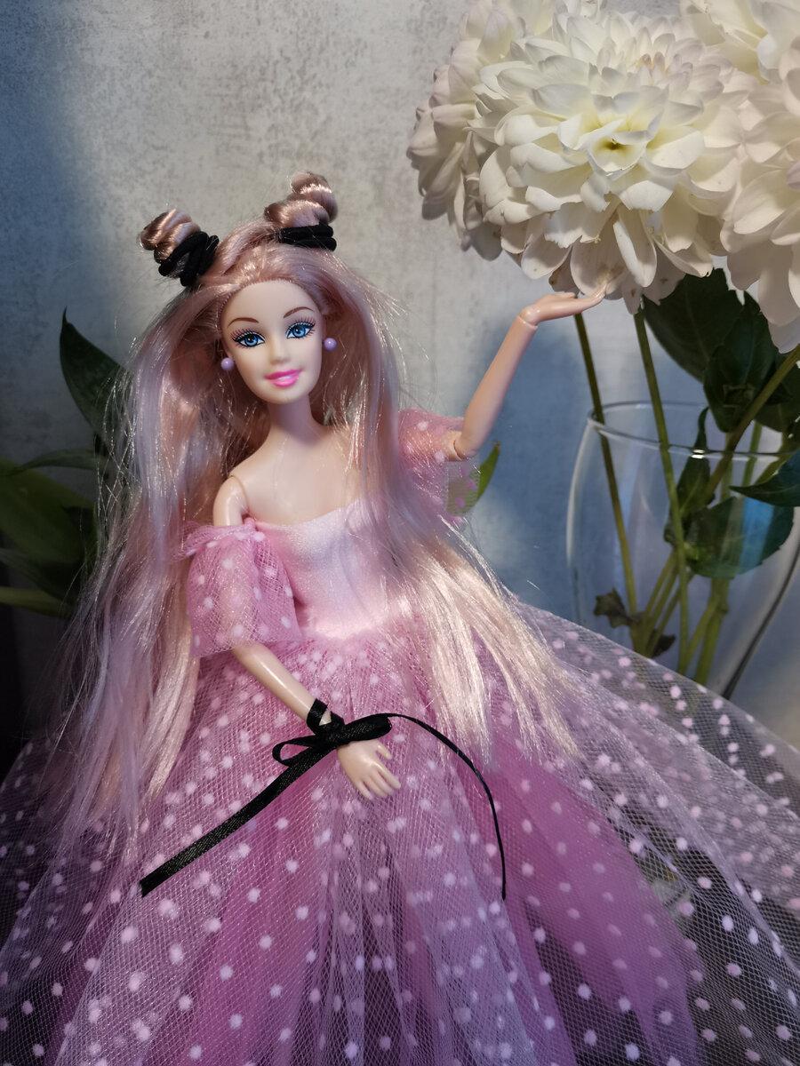 Уникальные вечерние платья для кукол Барби