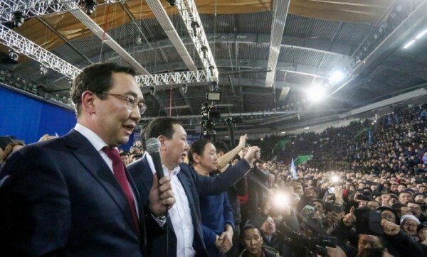 Айсен Николаев на антимигрантском митинге в Якутске