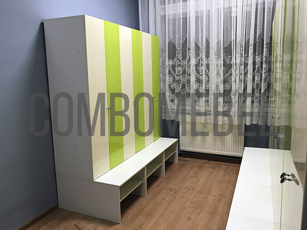 Модульные шкафы для детского сада с встроенной скамьёй
