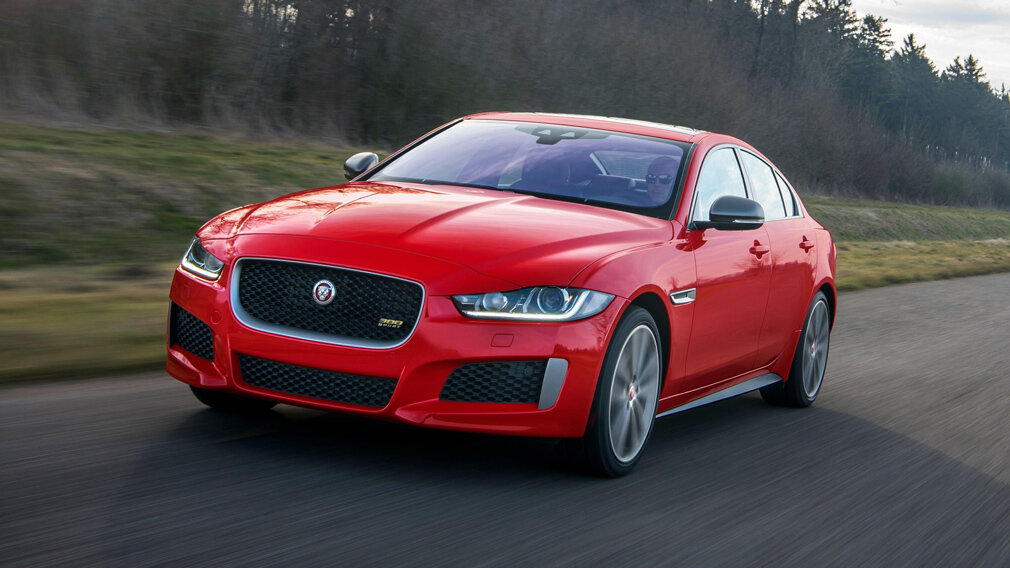 Jaguar XE