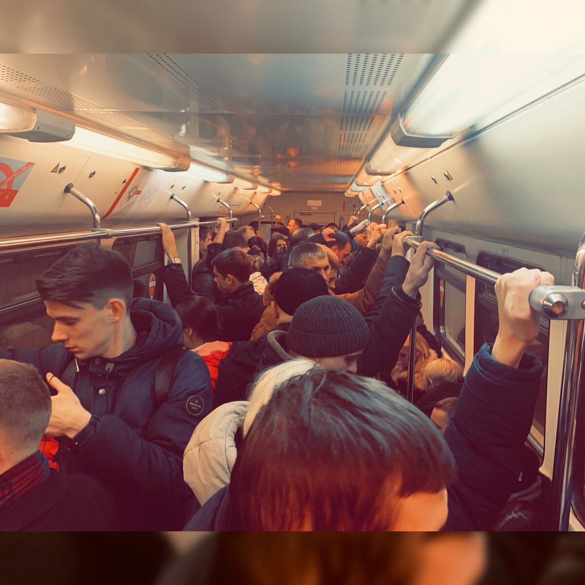Московское метро час пик 2019