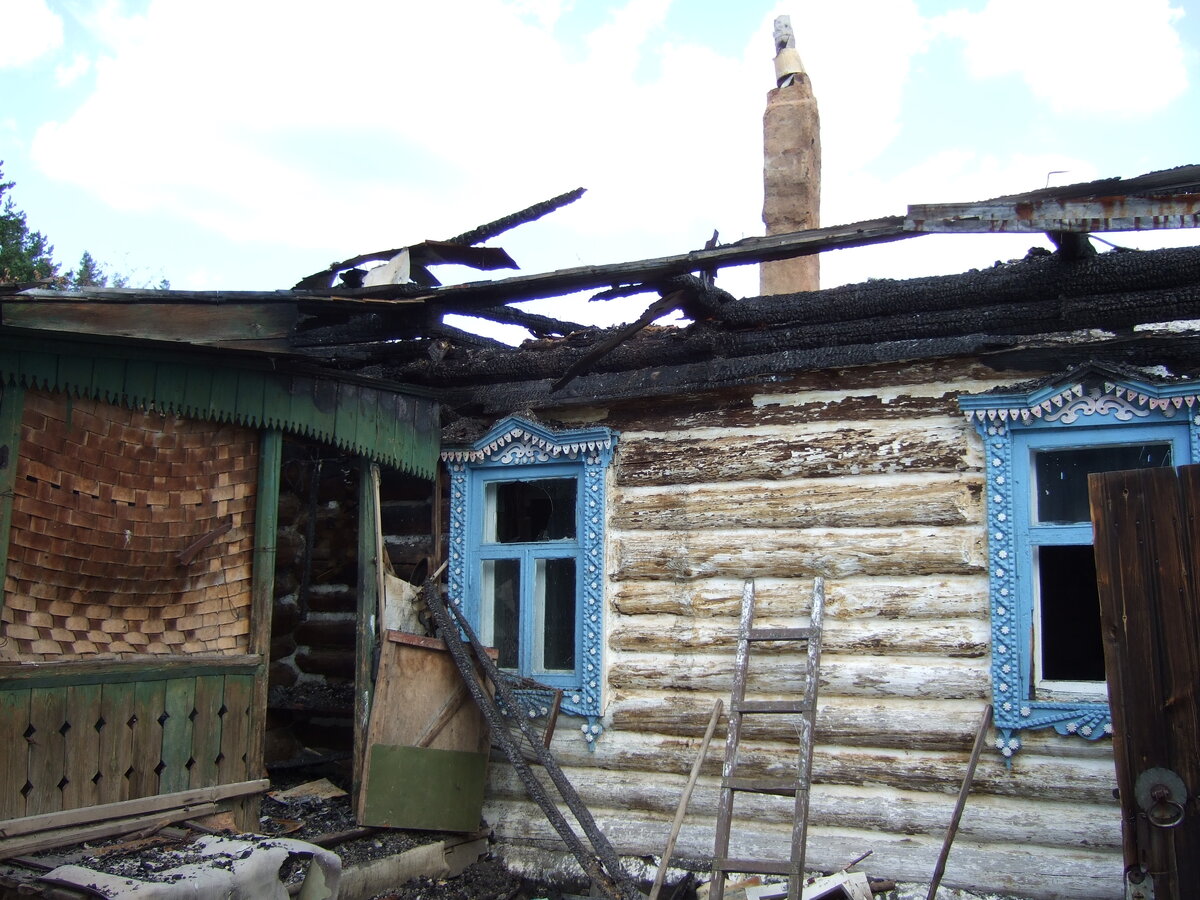 Чем покрыть крышу частного дома