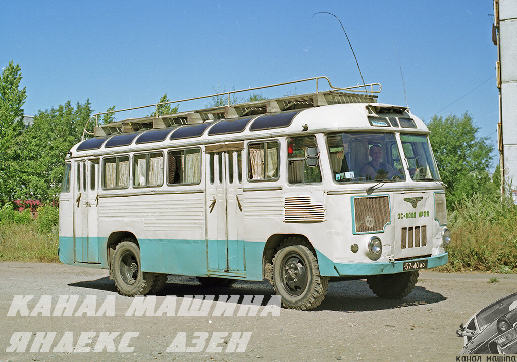 Автобусы пазики б у. ПАЗ 652. ПАЗ-652 автобус. ПАЗ-651 ПАЗ-652. ПАЗ-652 катафалк.