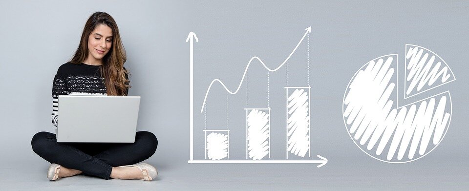 https://cdn.pixabay.com/photo/2018/03/27/12/16/analytics-3265840_960_720.jpg