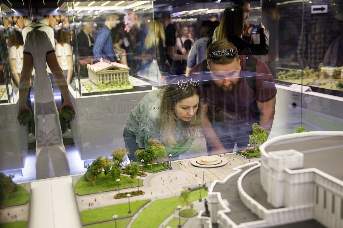 Экспозиция музея миниатюр "Страна Мини"