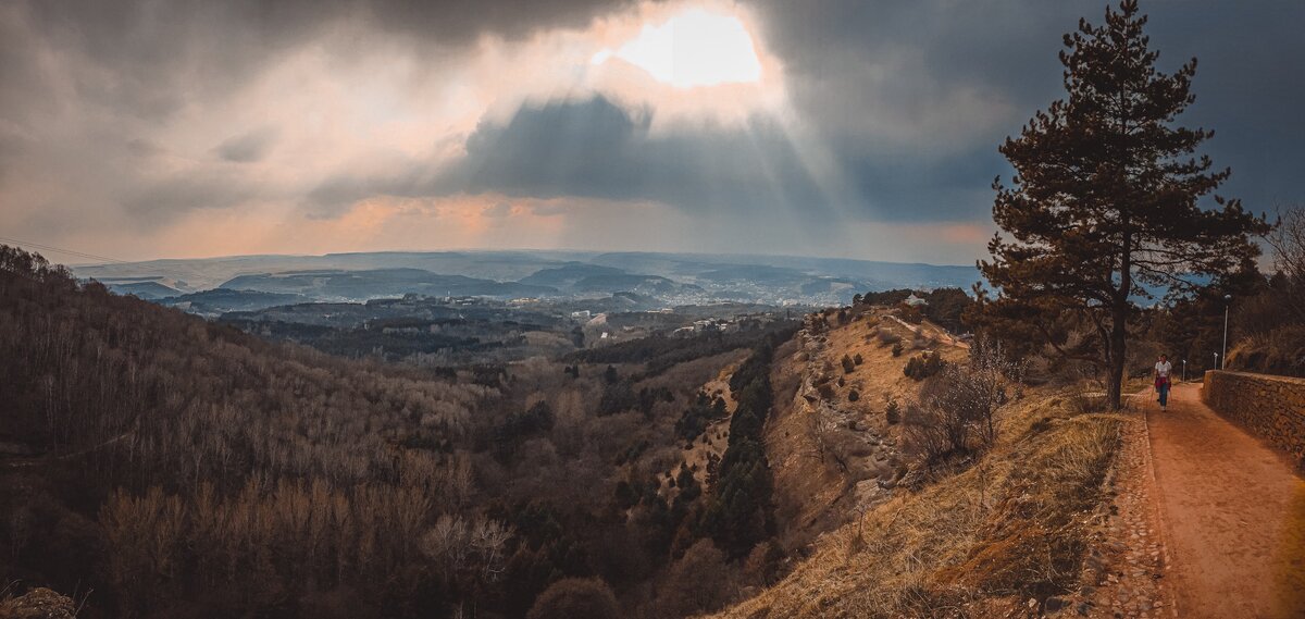 Национальный парк Кисловодска. iPhone 6 Plus. Режим панарамы. 