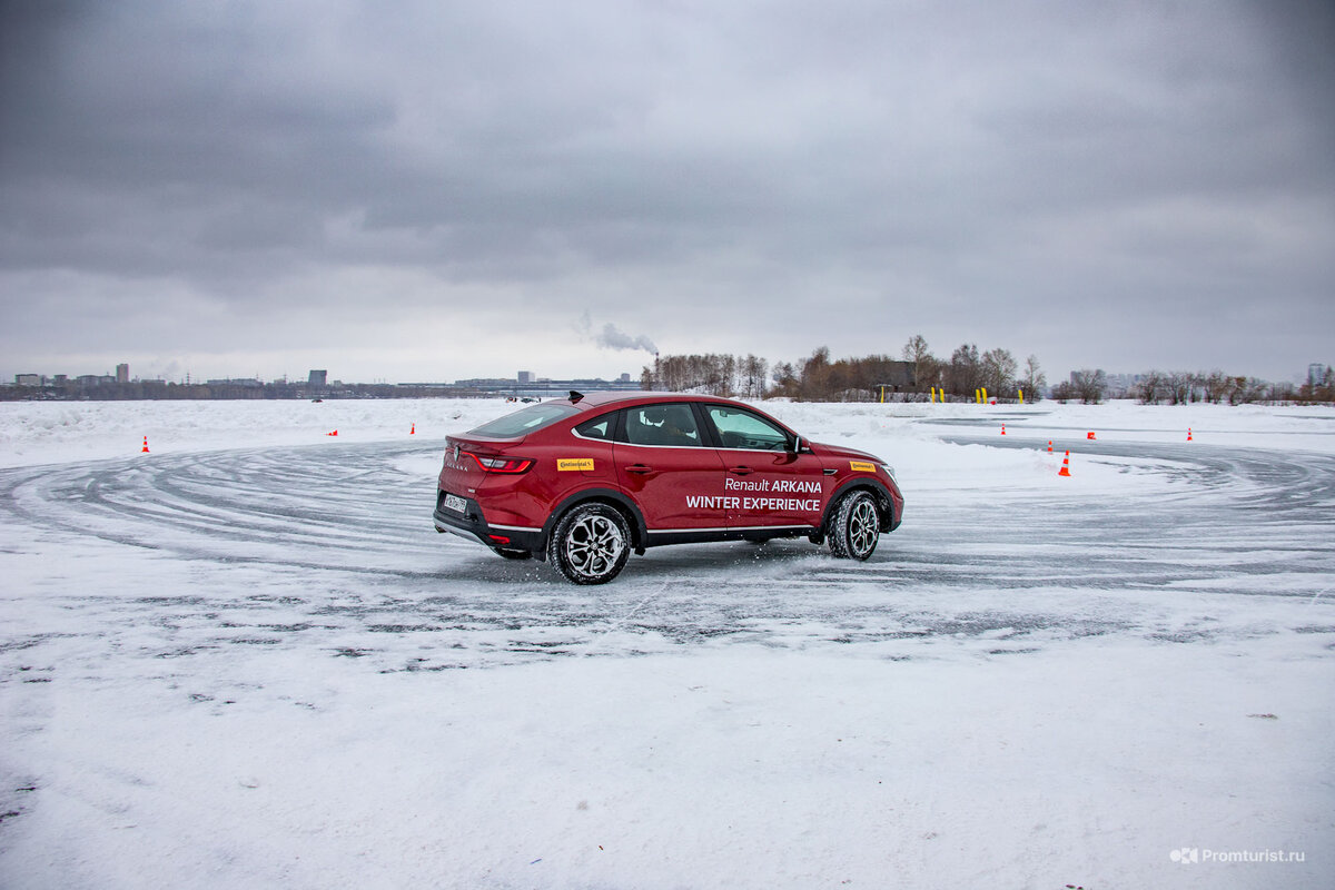 Renault Arkana. Турбо-ласточка парящая над колеями. Лесной тест-драйв ???