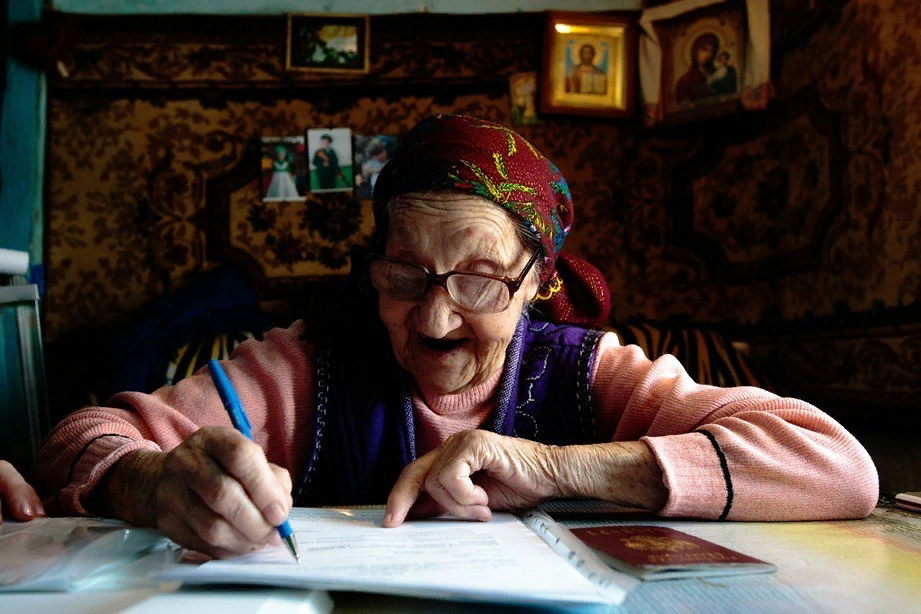                                             Будьте внимательнее ,не доверяйте мошенникам 