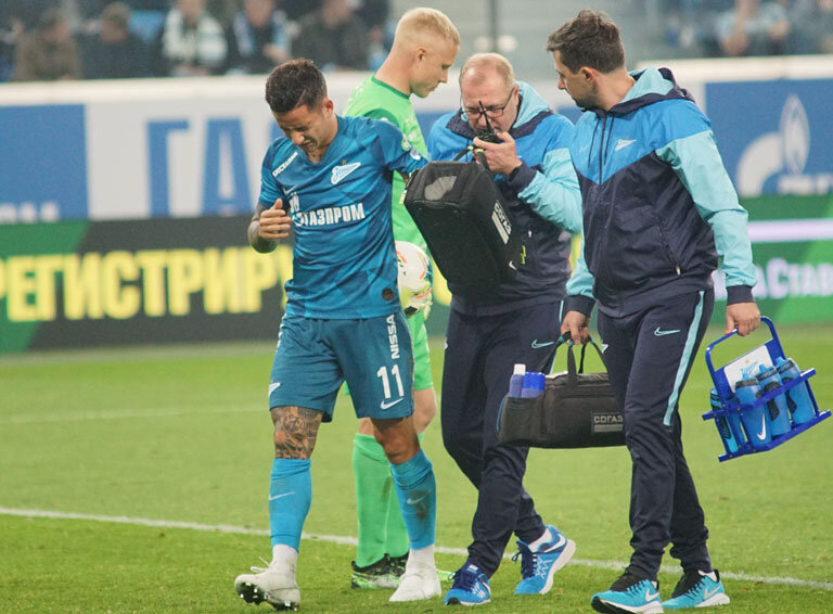 Спортуикэнд свежий. Перенос матча Зенит. Перенос матча Зенит обложка.