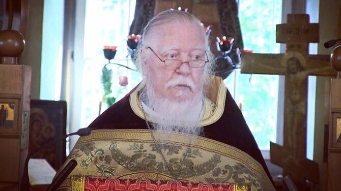 Димитрий Смирнов (07.03.1951 — 21.10.2020 гг.) — протоиерей, церковный и общественный деятель, проповедник, миссионер.