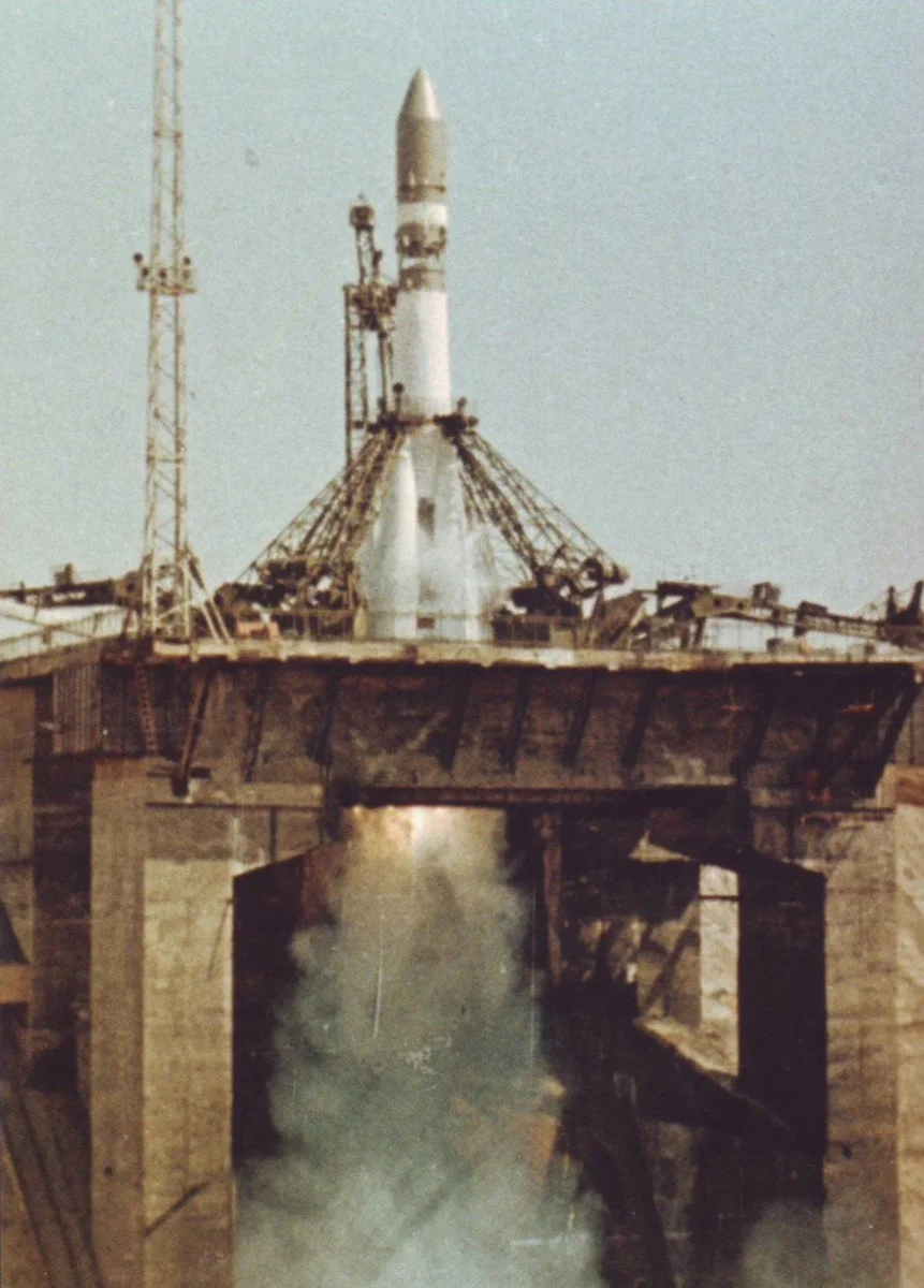 Первый космодром в ссср. Космический корабль Восток Юрия Гагарина 1961. Байконур Восток 1 1961. Ракета Юрия Гагарина Восток-1.