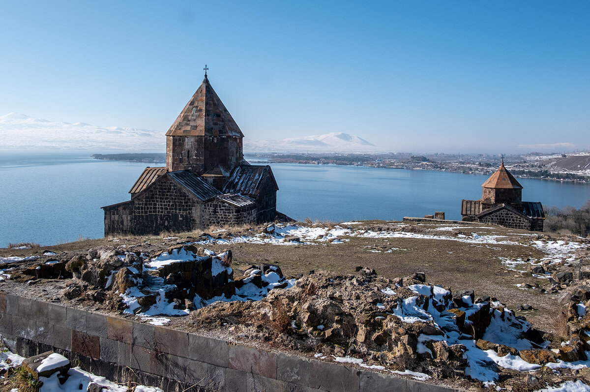 на озере Севан