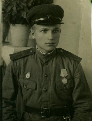 Г. Жиздра, сентябрь 1944г. Ф.С. Шамаров.