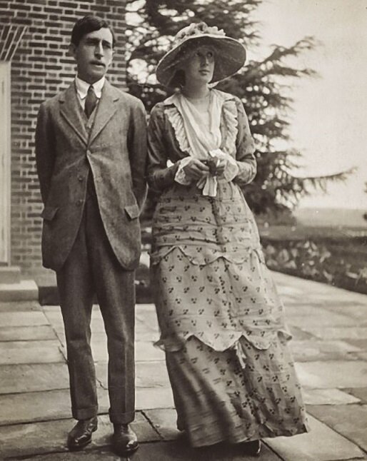 С мужем, Леонардо Вулфом, 1912 г.
