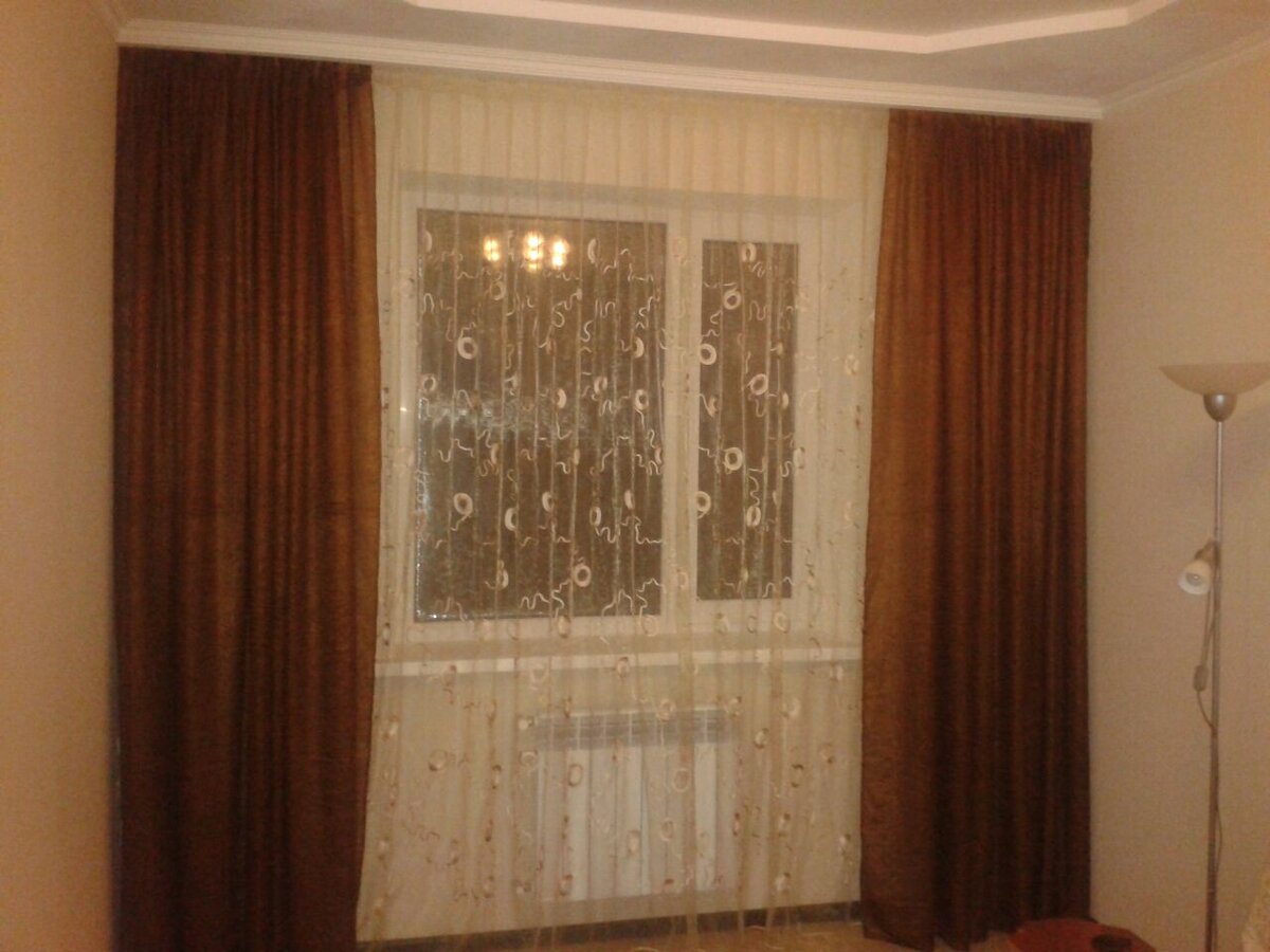 Шторы в спальне в предыдущей квартире