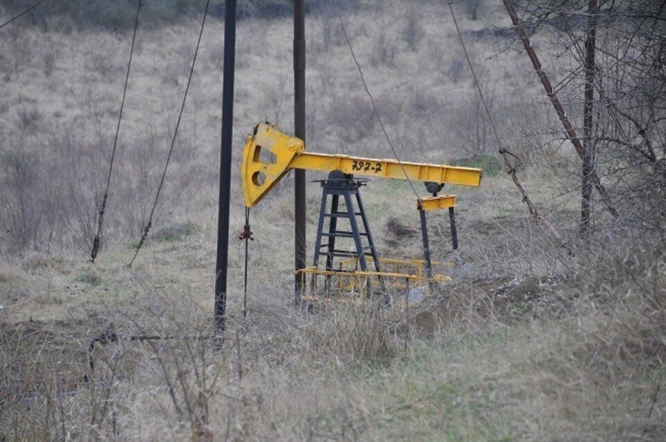     Александр Новак заявил, что санкции Запада не повлияли на добычу нефти и газа России Евгения ГУСЕВА