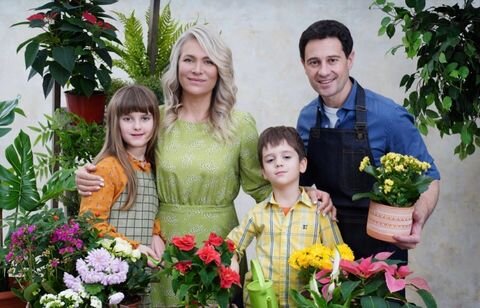    Антон Макарский жена дети