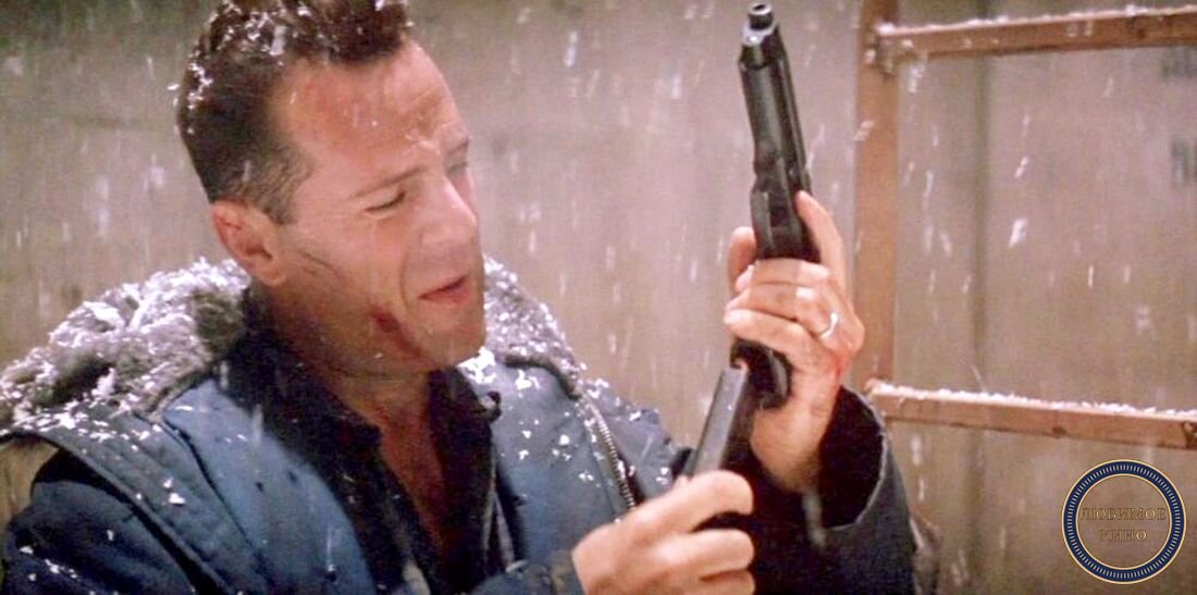Крепкий орешек 2 (Die Hard 2). Источник: https://aiptcomics.com/wp-content/uploads/2021/12/die-hard-2.jpg 