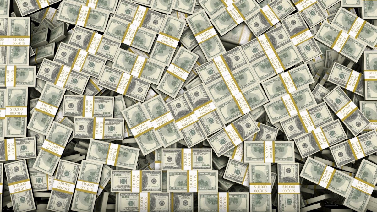 Много-много-много напечатанных баксов, подкрепленных... ничем. Картинка взята их открытых источников для целей иллюстрации.