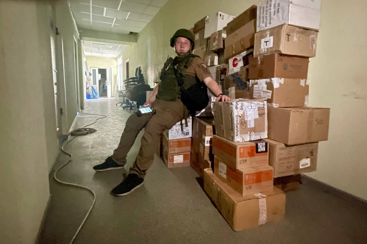 Гуманитарщики проекта “Тыл-22” привезли в ДНР медикаментов и продуктов на 14 млн рублей