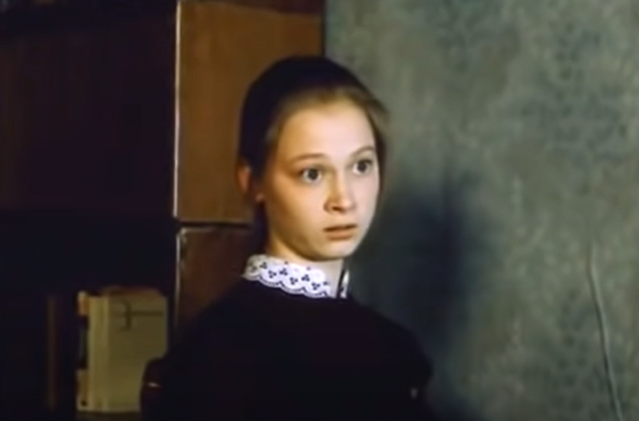 Зина Бегункова (Светлана Смирнова, "Чужие письма" (1975), режиссёр Илья Авербах) 
