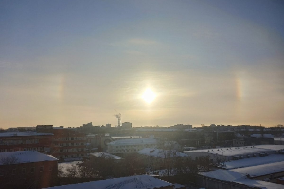    Жители Томска заметили в небе солнце с ушами