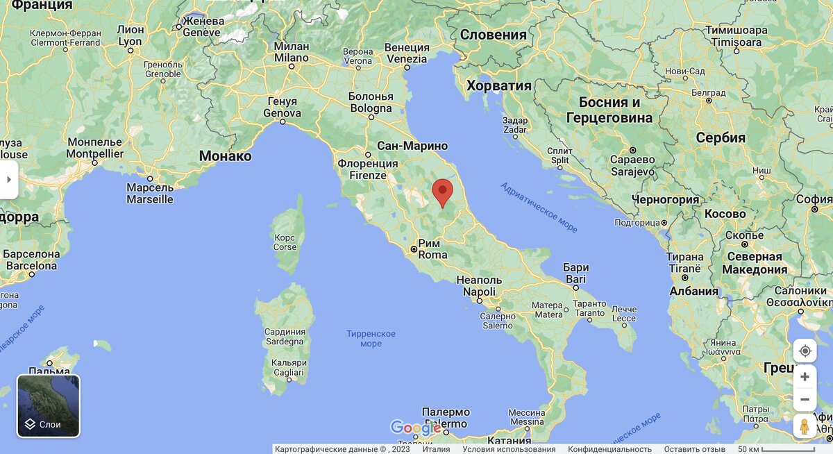 Красный флажок на карте —  небольшой район в городе АккУмули, который называется ГрищАно (Регион ЛАциум, провинция РиЕти). Именно здесь зародился сегодняшний рецепт макарон. 