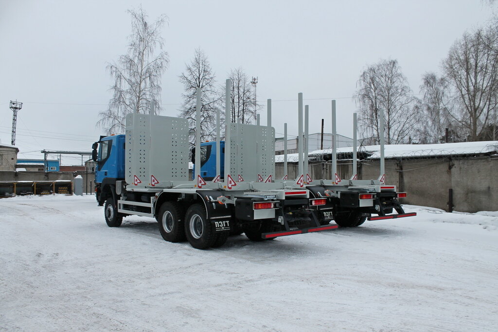 Отгрузка двух сортиментовозов ПЕРМЯК ЕВРО на шасси АМТ N.V.