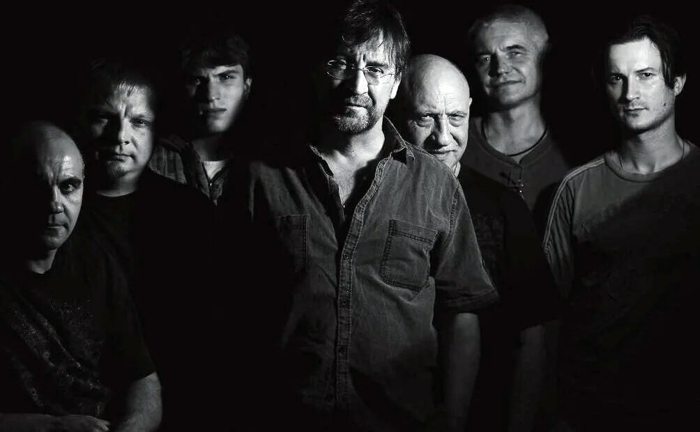 Раскинулось море широко шевчук. Шевчук. Ю. Ддт состав группы. Шевчук кочегарка.