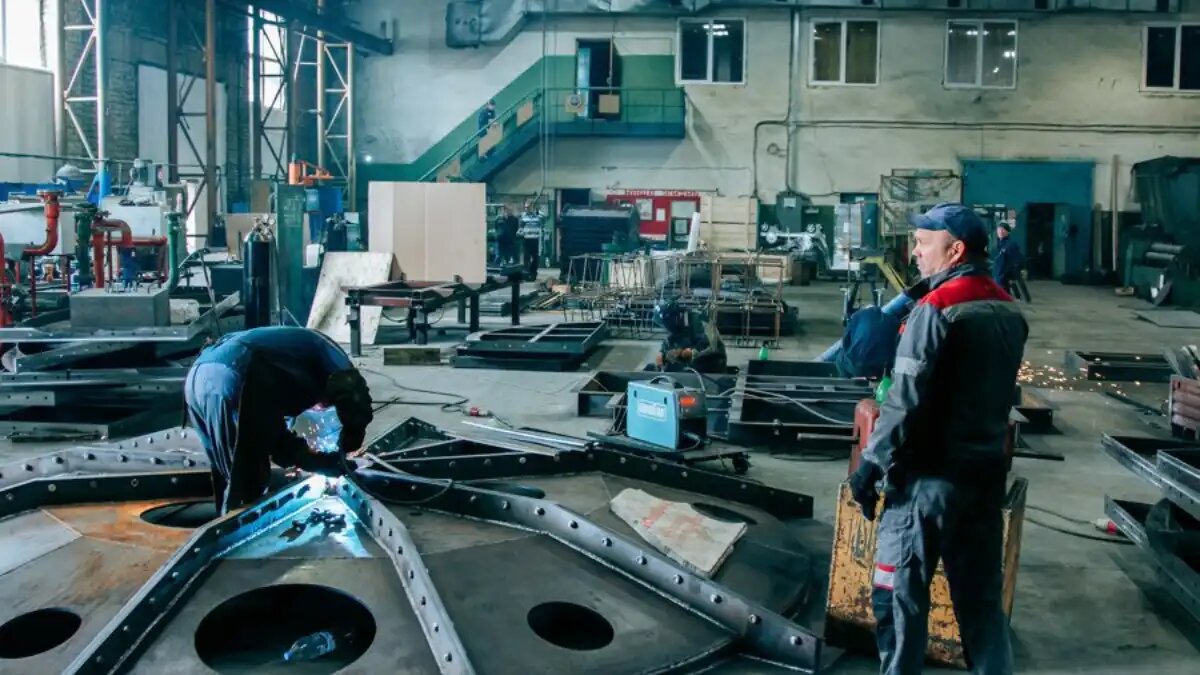 Фото: fs.cap.ru В Чувашии выбирают название новому хмелеуборочному комбайну